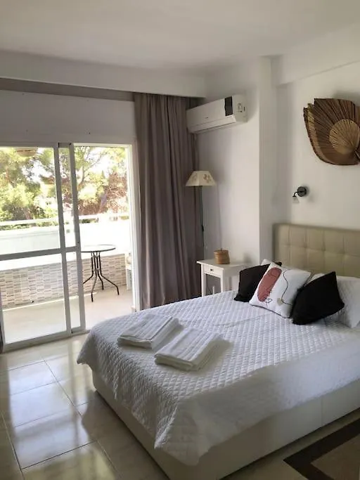 Estudio Torre De Andalucia Marbella