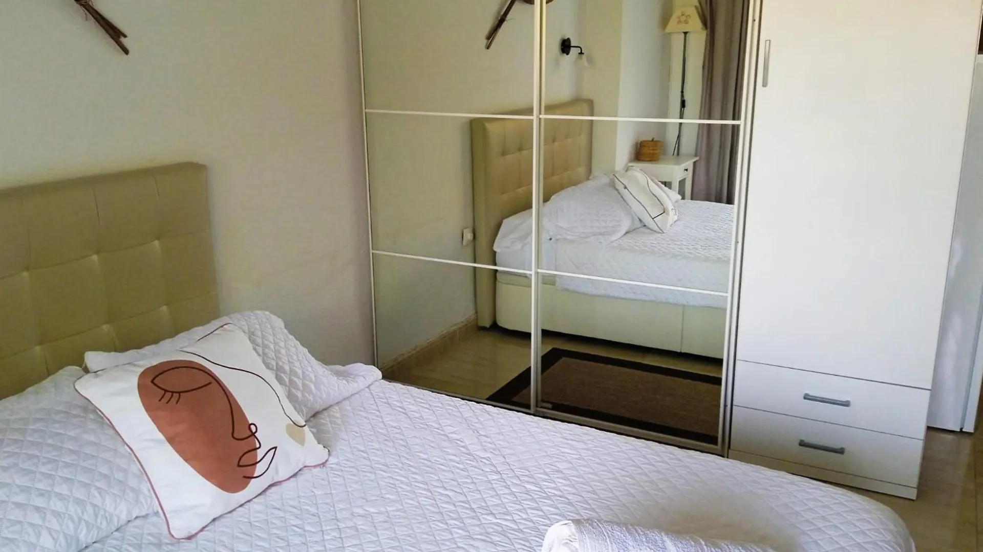 Apartment Estudio Torre De Andalucia Marbella Spain